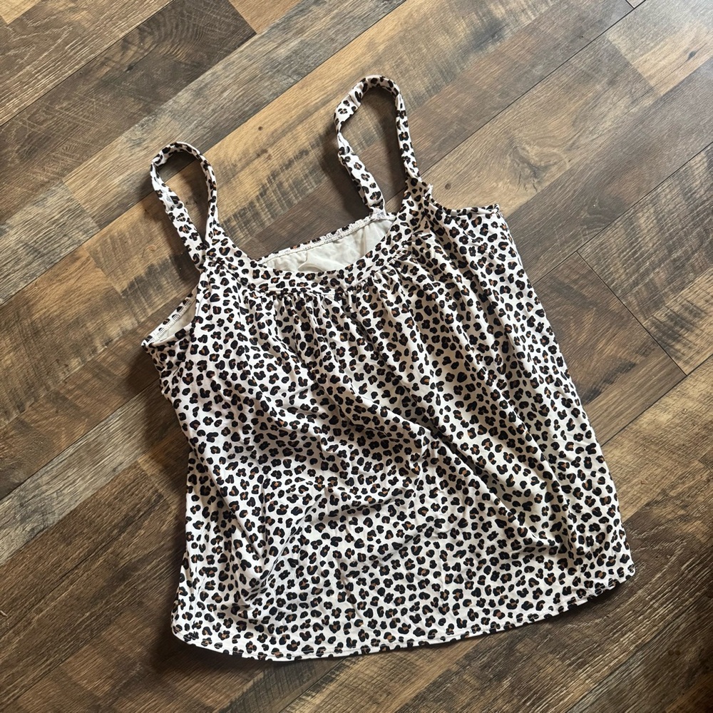 Chic Leopard Print Tankini top
